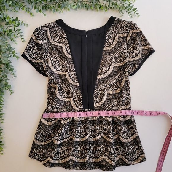 Skies Are Blue Black & Tan Lace Blouse - Picture 6 of 10